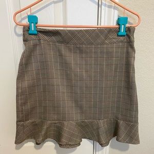 Mid length pencil skirt